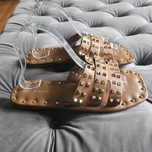Azalea Wang Archer Studded Flat Faux Leather Sandals Camel Brown Tan Sz 9